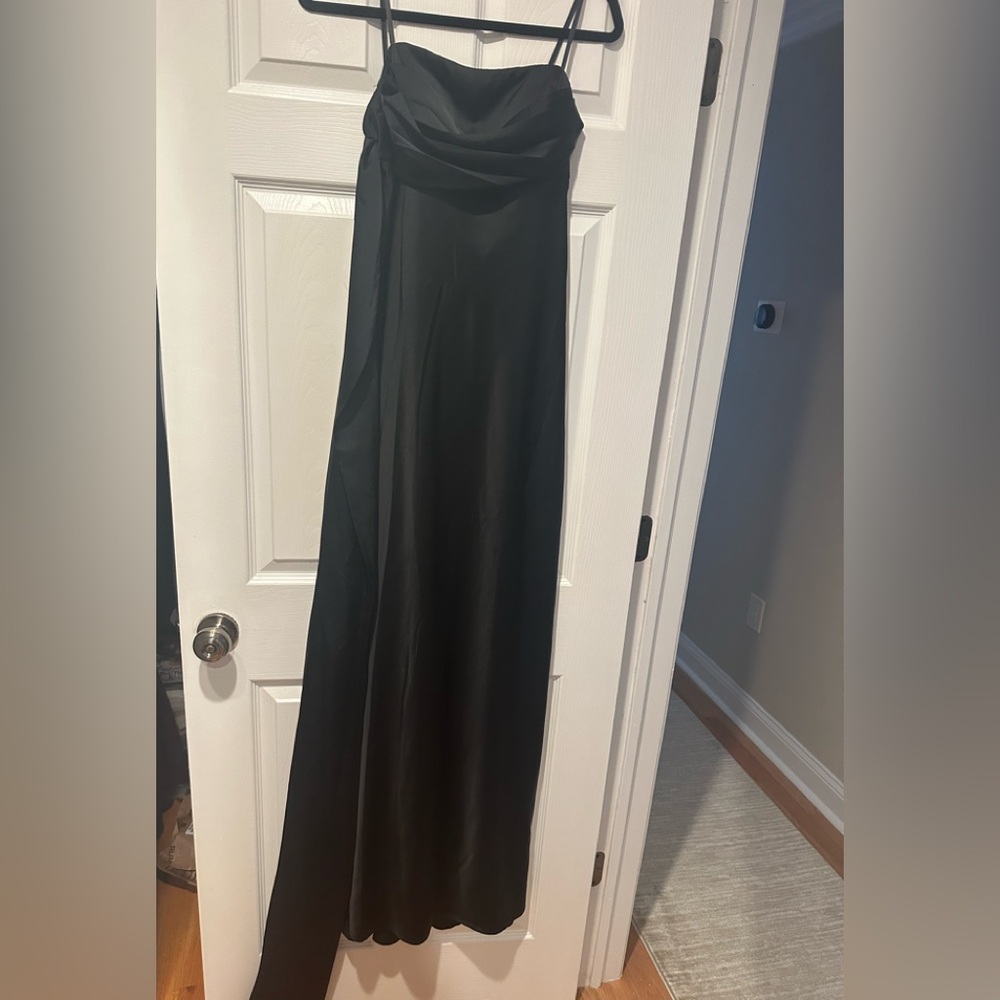 Elegant Black Strapless Gown